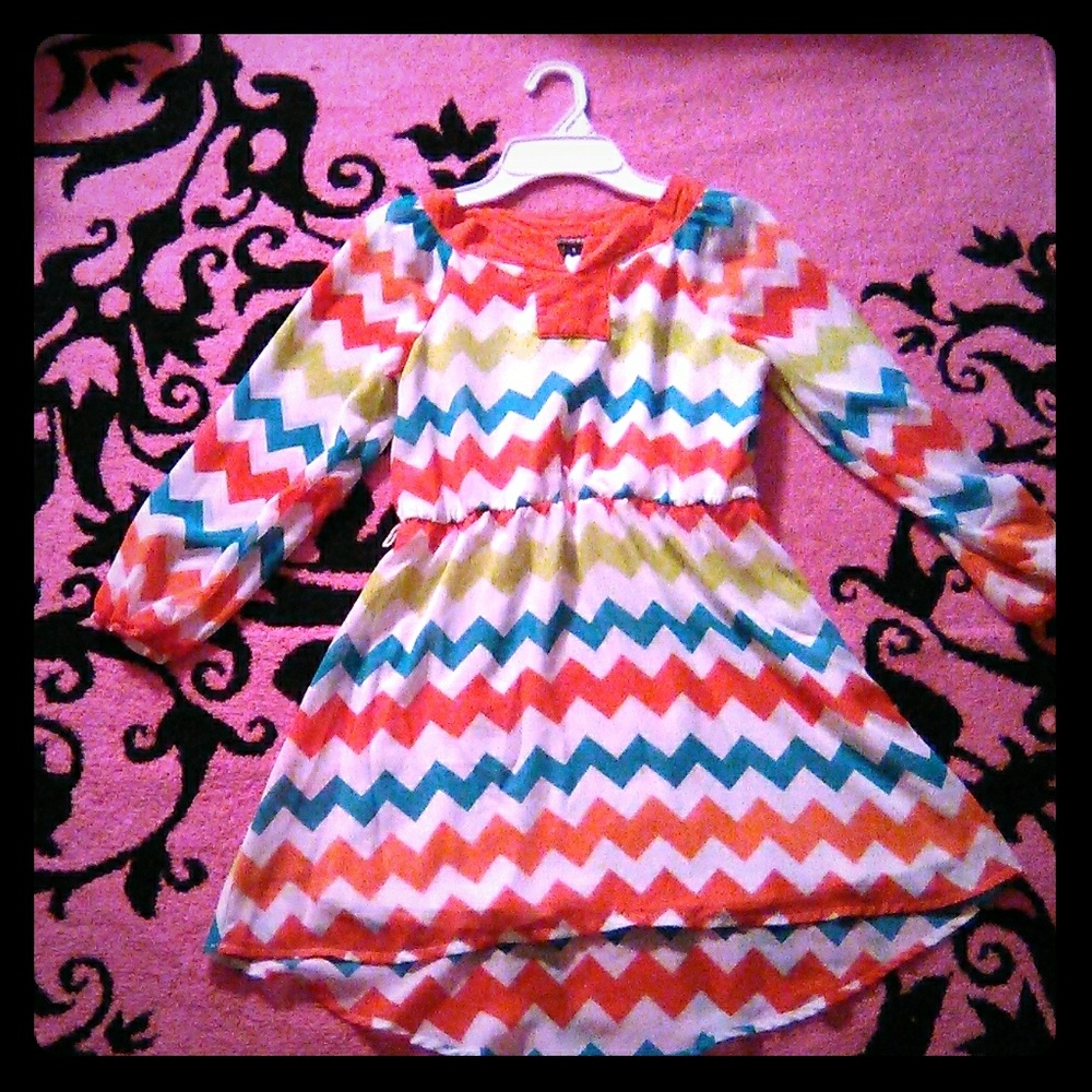 A dress from a smoke and pet free home